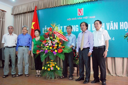 Lễ ra mắt Trung tâm dịch văn học Việt Nam - ảnh 8