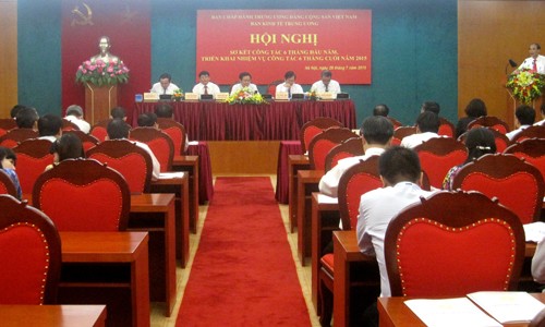 Việt Nam đẩy mạnh tái cơ cấu nền kinh tế, phát triển doanh nghiệp và hội nhập quốc tế - ảnh 1
