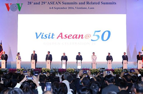 Khai mạc Hội nghị Cấp cao ASEAN 28-29 tại Lào - ảnh 3