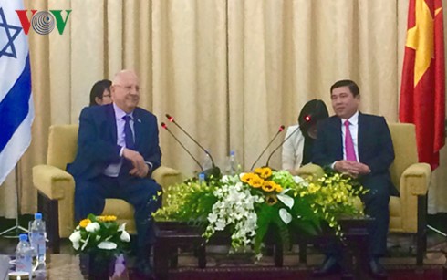 Tổng thống Israel Reuven Rivlin thăm thành phố Hồ Chí Minh - ảnh 1