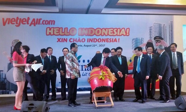 Hãng hàng không Vietjet chính thức mở đường bay TPHCM  – Jakarta  - ảnh 1