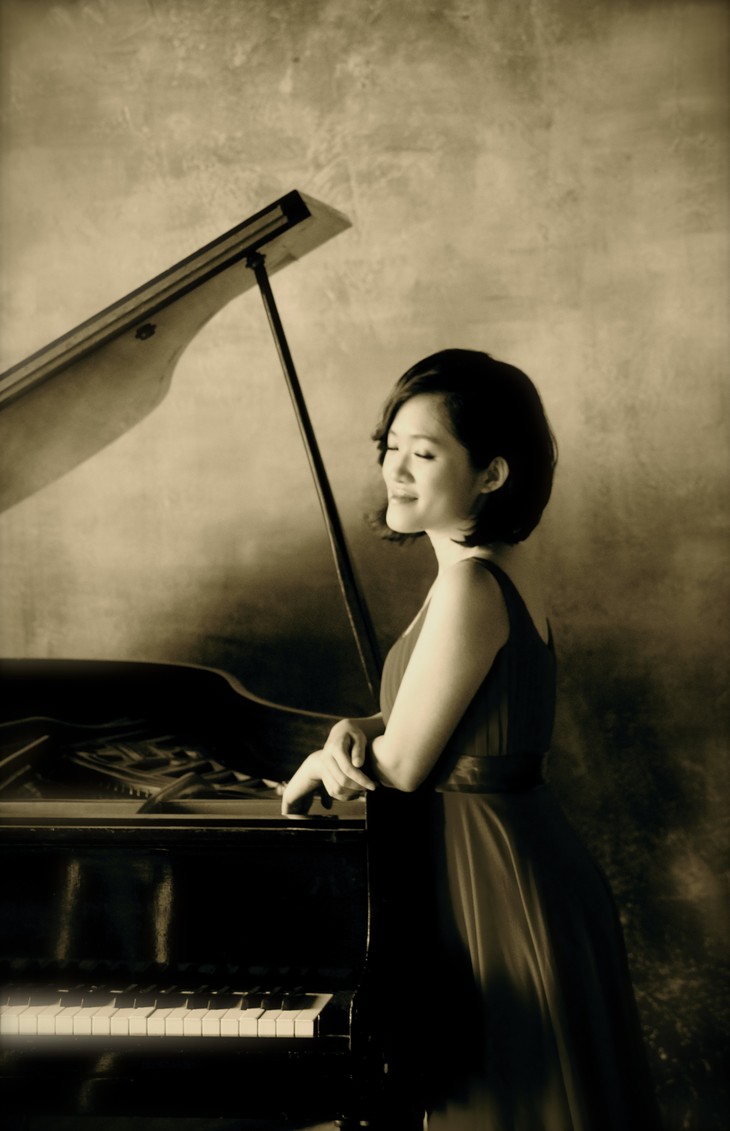 Thưởng thức Kính vạn hoa của tài năng piano Trang Trịnh - ảnh 2