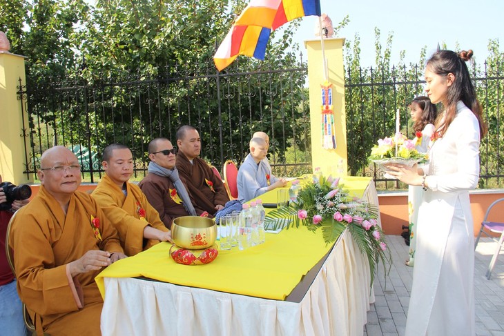 Lần đầu tiên Việt Nam có ngôi chùa được công nhận tại Hungary - ảnh 13