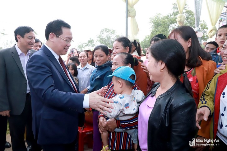 Phó Thủ tướng Vương Đình Huệ dự Ngày hội Đại đoàn kết ở tỉnh Nghệ An - ảnh 1
