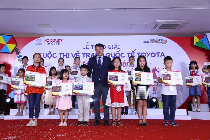 Toyota Việt Nam trao giải Cuộc thi vẽ tranh “Chiếc Ô tô mơ ước” lần thứ 8 - ảnh 3
