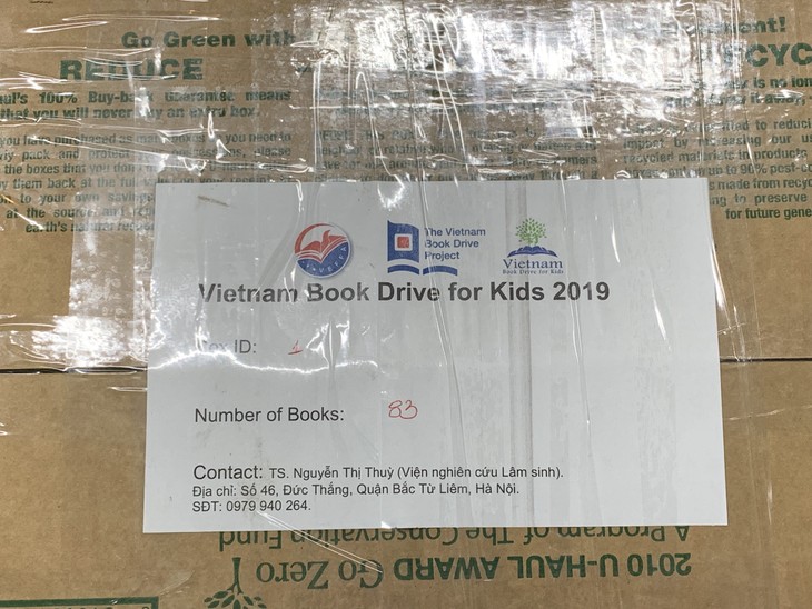 Quyên góp sách thiếu nhi tiếng Anh từ Mỹ cho thiếu niên tại Việt Nam - ảnh 4