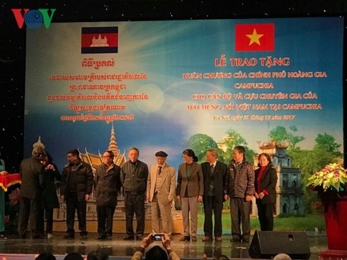 Đài Tiếng nói Việt Nam và Đài Phát thanh Campuchia: Mối tình hữu nghị son sắt, thủy chung - ảnh 1