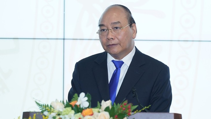 Thủ tướng Nguyễn Xuân Phúc: Xây dựng và phát triển Chính phủ số là xu thế tất yếu - ảnh 1