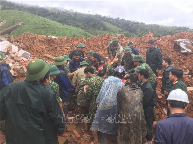 Sạt lở đất ở Hướng Hóa - Quảng Trị: Đã tìm được 14 thi thể - ảnh 1