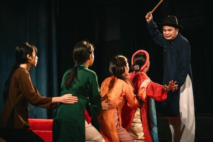 Những bước đi ban đầu của sân khấu kịch nói Việt Nam  - ảnh 1