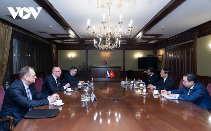 Phó Thủ tướng Chính phủ Lê Văn Thành  làm việc với Phó Thủ tướng Nga Dmitry Chernyshenko - ảnh 1