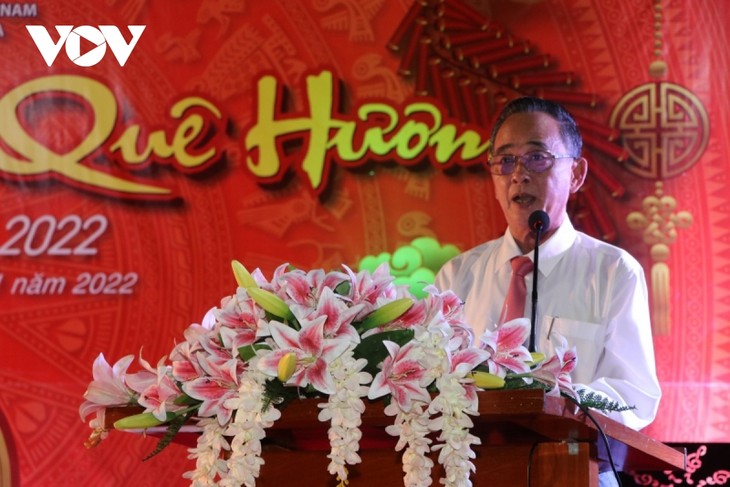 Đại sứ quán Việt Nam tại Campuchia tổ chức gặp mặt mừng Xuân - ảnh 2