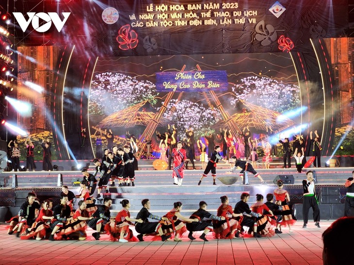 Đặc sắc, ấn tượng Lễ hội hoa Ban ở tỉnh Điện Biên - ảnh 1