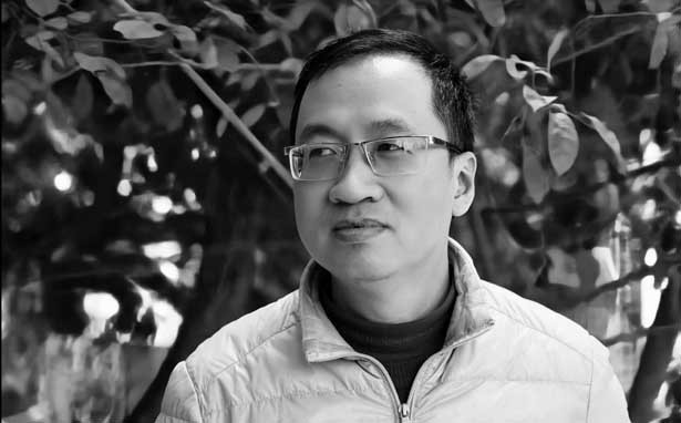 Nhà thơ Bùi Việt Phương: Viết không phải là một cuộc dạo chơi - ảnh 1