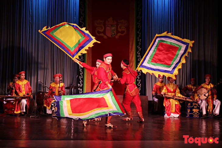 Đào tạo nhân lực du lịch gắn với các sản phẩm sân khấu truyền thống tại Hà Nội - ảnh 2