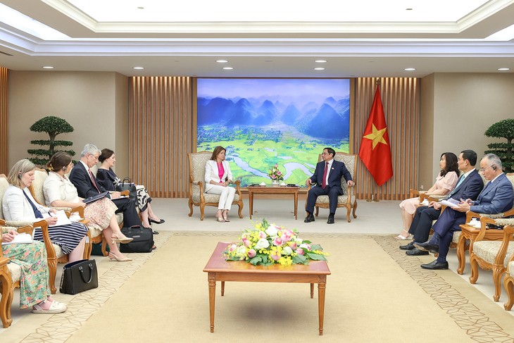 Thủ tướng Phạm Minh Chính tiếp Phó Thủ tướng, Bộ trưởng Ngoại giao và các vấn đề Châu Âu Cộng hòa Slovenia  - ảnh 2