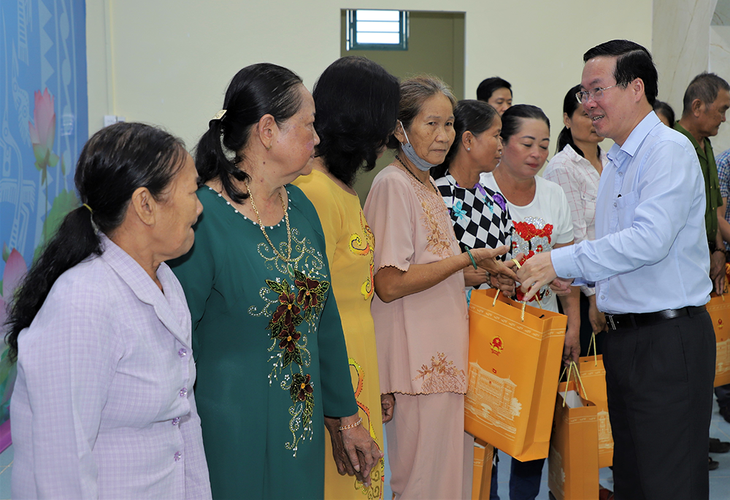 Chủ tịch nước thăm xã nông thôn mới nâng cao Vĩnh Tế, Thành phố Châu Đốc - ảnh 1