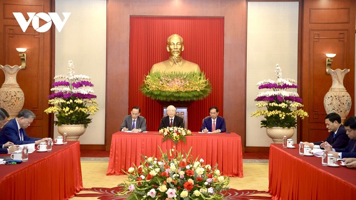 Tổng Bí thư Nguyễn Phú Trọng điện đàm với Tổng thống Pháp, Emmanuel Macron - ảnh 1