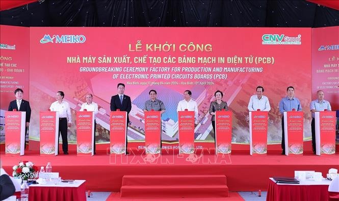 Thủ tướng Phạm Minh Chính dự lễ khởi công Nhà máy sản xuất, chế tạo các bảng mạch in điện tử  - ảnh 1