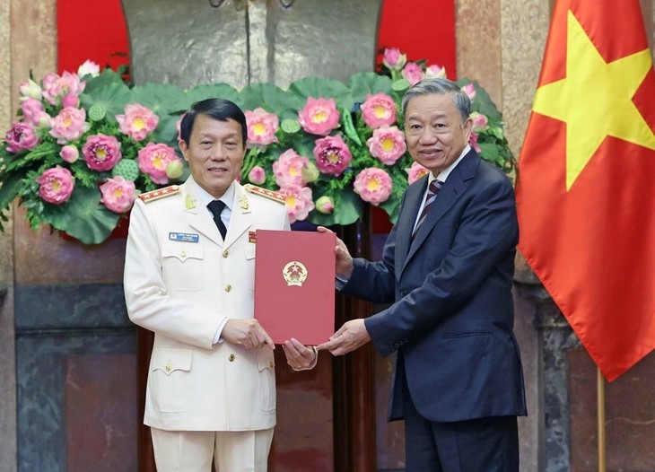 Chủ tịch nước Tô Lâm trao Quyết định bổ nhiệm Phó Thủ tướng Chính phủ và Bộ trường Bộ Công an nhiệm kỳ 2021-2026 - ảnh 2