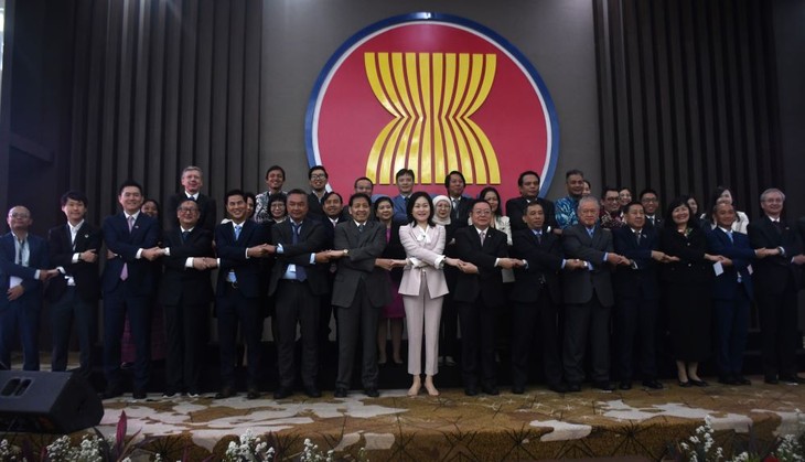 ASEAN - Trung Quốc hướng tới quan hệ đối tác chiến lược toàn diện thực chất hơn - ảnh 1