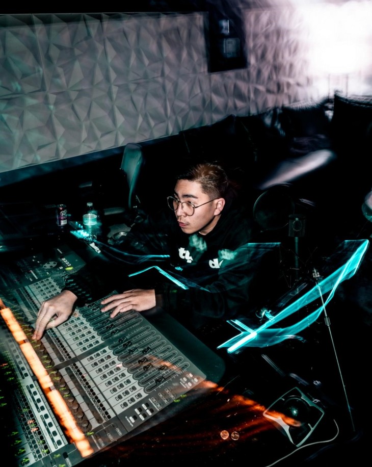 Chris Nguyễn góp mặt trong album của ngôi sao âm nhạc thế giới - ảnh 1