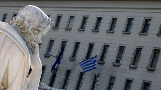 กรีซผ่านความเห็นชอบเงื่อนไขสุดท้ายของเจ้าหนี้เพื่อแลกกับวงเงินช่วยเหลือ - ảnh 1