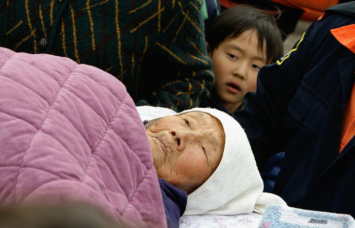 สาธารณรัฐเกาหลีอนุญาติให้ส่งสิ่งของช่วยเหลือให้แก่สาธารณรัฐประชาธิปไตยประชาชนเกาหลี - ảnh 1