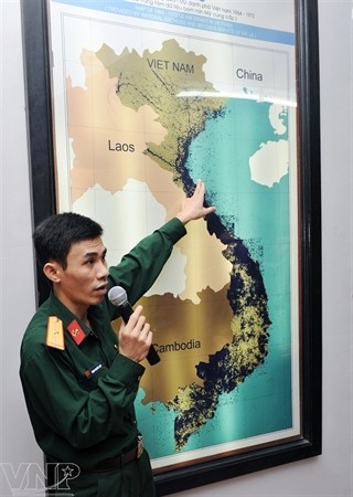 การจัดแสดงกับระเบิด ณ พิพิธภัณฑ์ทหารช่างในกรุงฮานอย - ảnh 12
