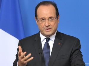 ประธานาธิบดีฝรั่งเศสเยือนจีนเพื่อส่งเสริมการค้าระหว่าง 2 ประเทศ - ảnh 1