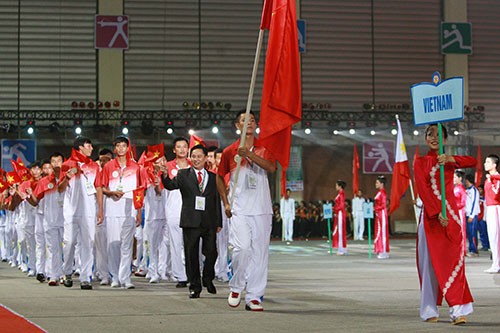 เปิดงานมหกรรมกีฬานักเรียนเอเชียตะวันออกเฉียงใต้ ครั้งที่ 5 - ảnh 1
