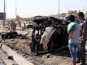 การใช้ความรุนแรงบานปลายในอิรักทำให้มีผู้ได้รับบาดเจ็บนับสิบคน - ảnh 1