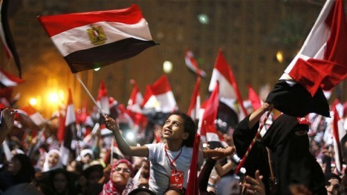 กลุ่มมุสลิมในอียิปต์เรียกร้องให้ประชาชนทำการชุมนุมต่อไป - ảnh 1