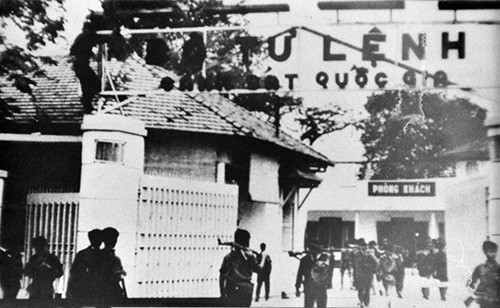 วินาทีแห่งประวัติศาสตร์ในวันปลดปล่อยภาคใต้เวียดนาม 30 เมษายน ปี 1975 - ảnh 3