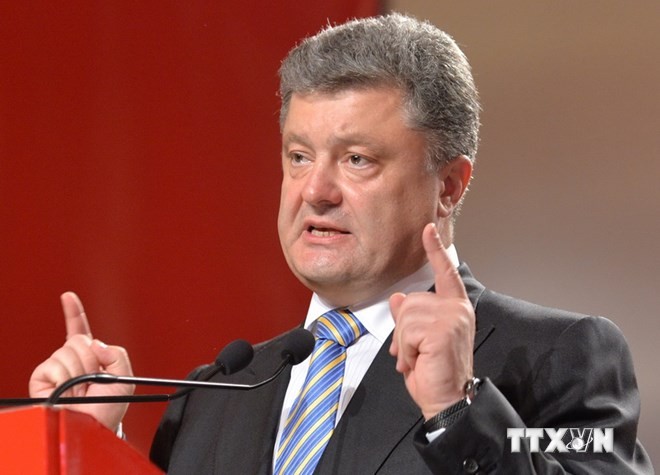 นาย เปโตร โปโรเชนโค ได้รับชัยชนะในการเลือกตั้งประธานาธิบดียูเครน - ảnh 1