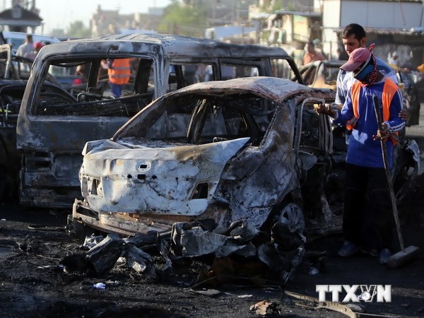 มีผู้เสียชีวิตและได้รับบาดเจ็บหลายสิบคนจากเหตุระเบิดที่ประเทศอิรัก - ảnh 1