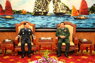 ผู้บัญชาการกองทัพอากาศสาธารณรัฐเกาหลีเยือนเวียดนาม - ảnh 1