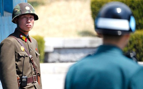 ทหารสาธารณรัฐเกาหลีและสาธารณรัฐประชาธิปไตยประชาชนเกาหลีปะทะกันที่เขตชายแดน - ảnh 1