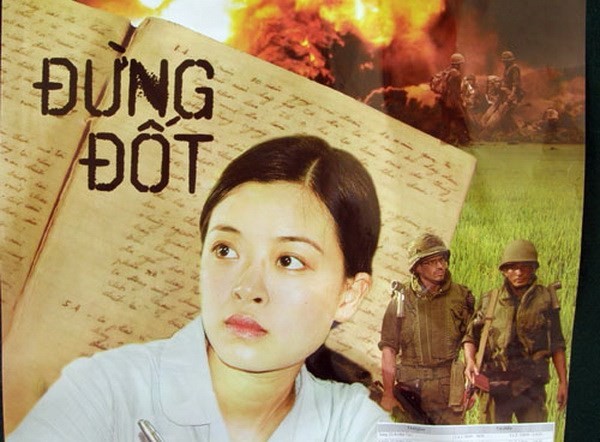 การฉายภาพยนตร์ฉลอง 70 ปีการปฏิวัติเดือนสิงหาคมและวันชาติเวียดนาม 2 กันยายน - ảnh 1