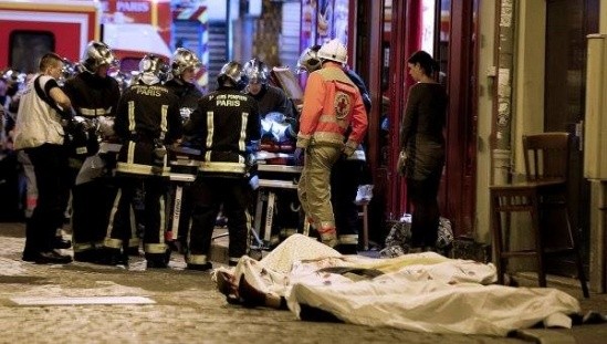 พบ DNA ของผู้สมรู้ร่วมคิดกับ ผู้ก่อเหตุโจมตีกรุงปารีส - ảnh 1