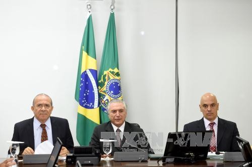 รัฐบาลเฉพาะกาลของบราซิลเสนอให้ผลักดันกระบวนการพิจารณาคดีประธานาธิบดีบราซิล ดิลม่า รุสเซฟ - ảnh 1