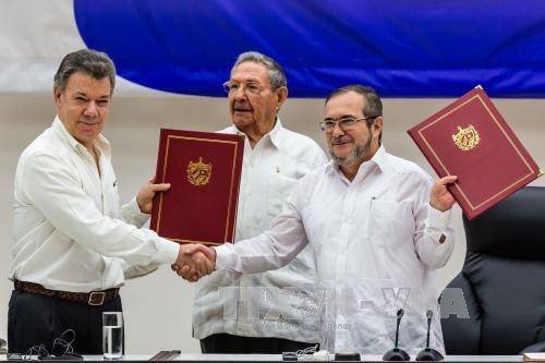 ประธานาธิบดีโคลัมเบียประกาศขยายระยะเวลาปฏิบัติข้อตกลงหยุดยิงกับ FARC ออกไปถึงสิ้นปีนี้ - ảnh 1