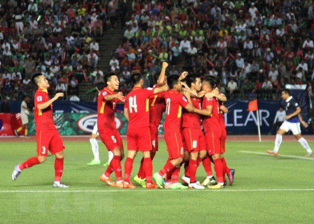 ทีมฟุตบอลเวียดนามมีคะแนนเพิ่มเกือบ 900 คะแนนในตารางอันดับโลก - ảnh 1