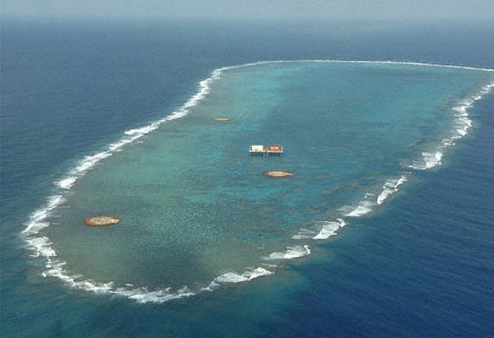 ญี่ปุ่นประท้วงจีนที่ทำการสำรวจเขตทะเลรอบเกาะโอคิโนโตริ - ảnh 1