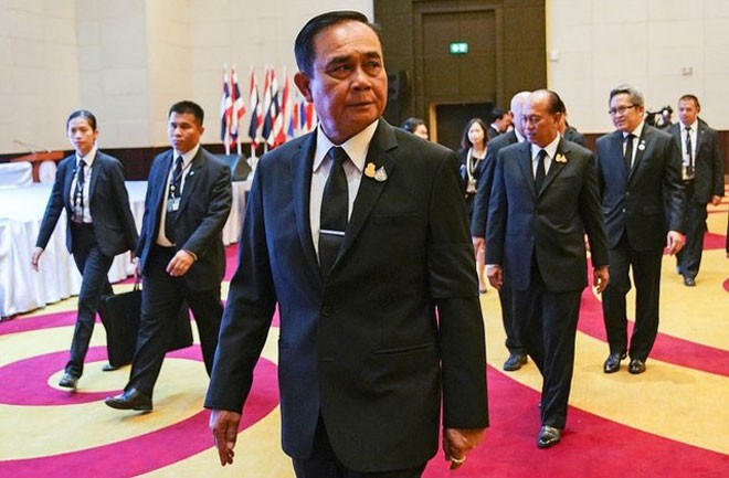 นายกรัฐมนตรีเหงวียนซวนฟุกส่งโทรเลขแสดงความยินดีถึงรัฐบาลไทย - ảnh 1
