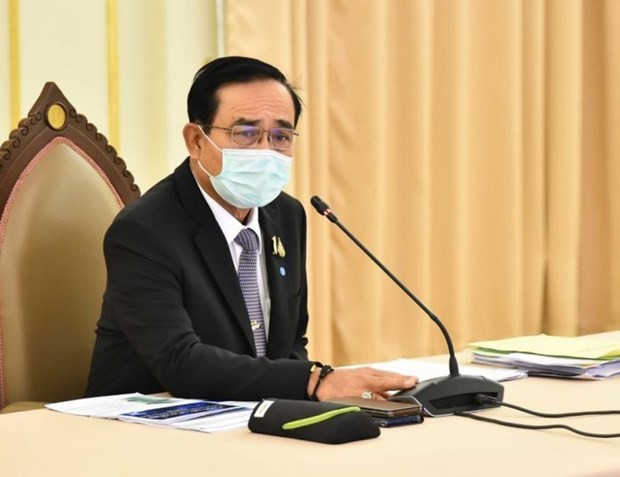 นายกรัฐมนตรีไทยกำหนดเคอร์ฟิวทั่วประเทศระหว่างเวลา 22.00-04.00 น. ตั้งแต่วันที่ 3 เมษายนเป็นต้นไป  - ảnh 1