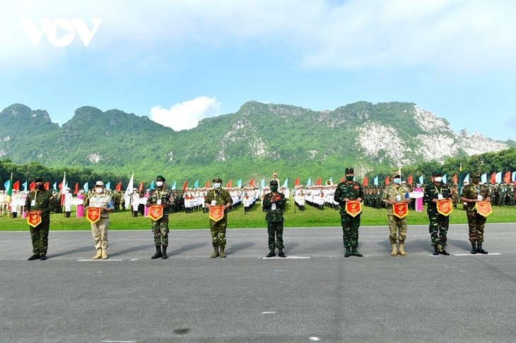 เปิดการแข่งขันซุ่มยิงและการแข่งขันกู้ภัยในกรอบการแข่งขัน Army Games 2021 ณ กรุงฮานอย - ảnh 1