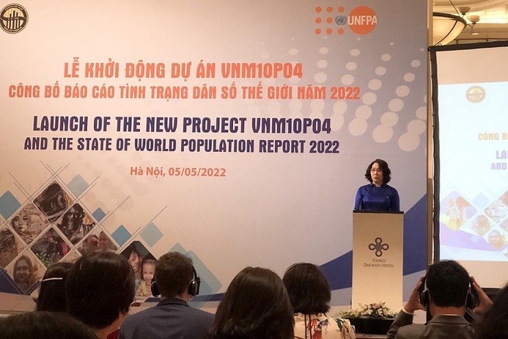 UNFPAช่วยเหลือเวียดนามในการจัดทำและตรวจสอบนโยบาย ยุทธศาสตร์และแผนพัฒนาเศรษฐกิจสังคม - ảnh 2