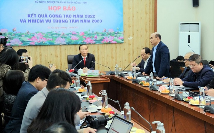 ในปี 2023  มุ่งสู่การขยายตัวภาคการเกษตรอย่างมีประสิทธิภาพ - ảnh 1