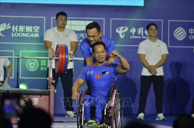 ทัพนักกีฬาเวียดนามคว้าเหรียญแรกในการเข่งขันกีฬาเอเชียนพาราเกมส์ปี 2023  - ảnh 1
